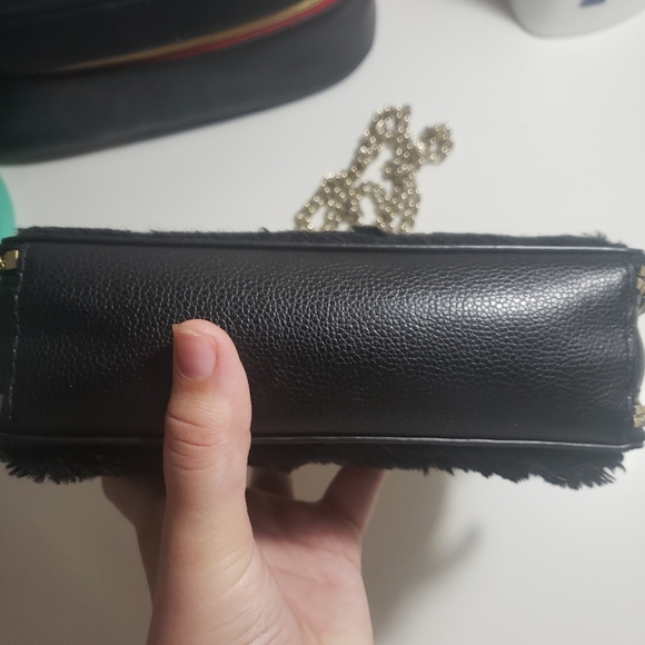 Kate spade New York crossbody bag with chain